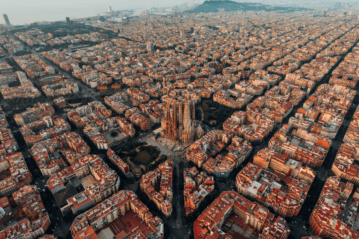 A Week in Barcelona: Ultimate Travel Itinerary