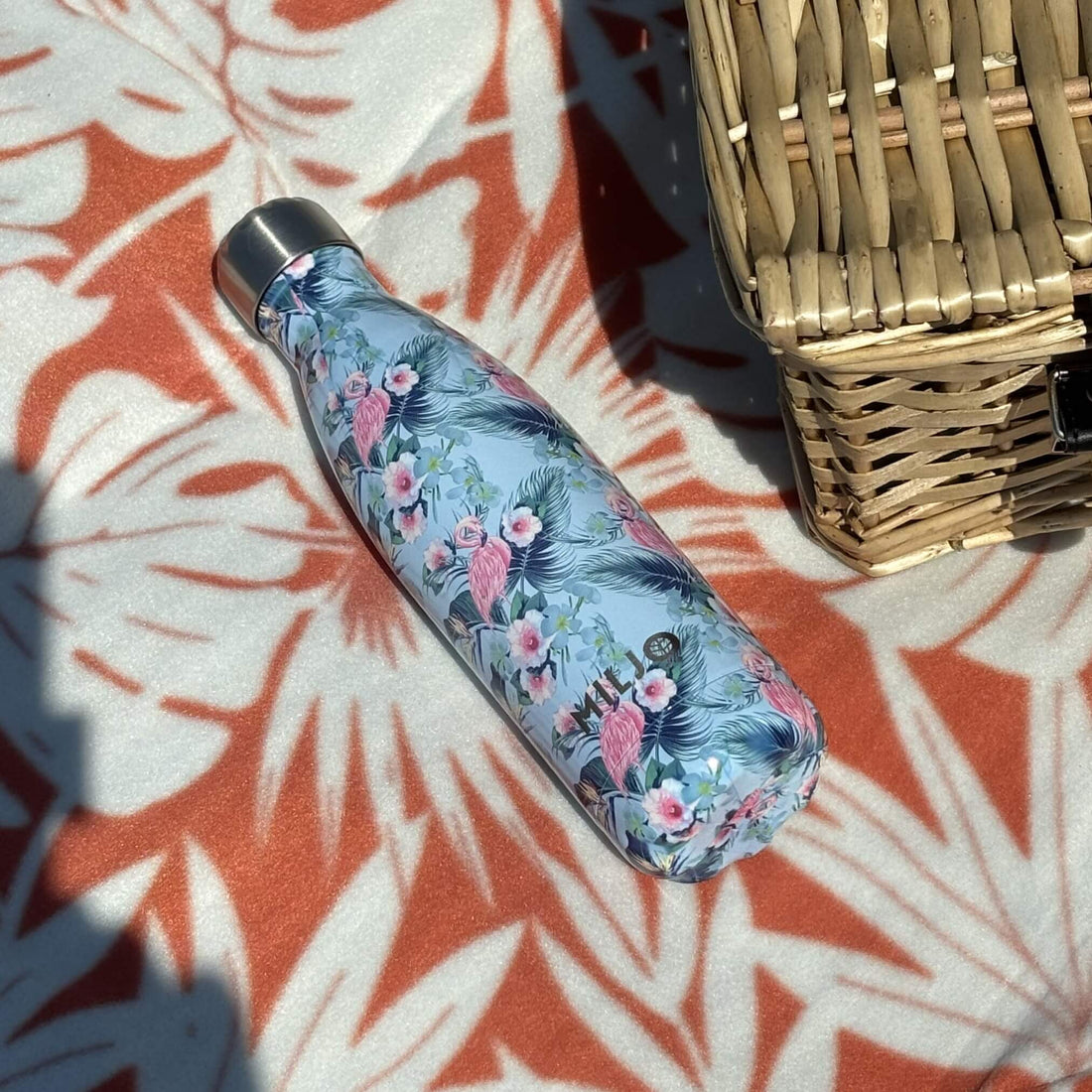 flamingo water bottle with picnic hamper